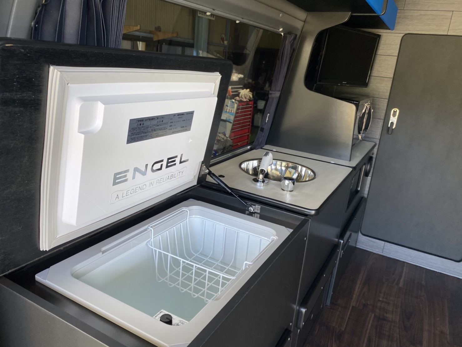 コミューターGLレーシングBOX（入荷予定